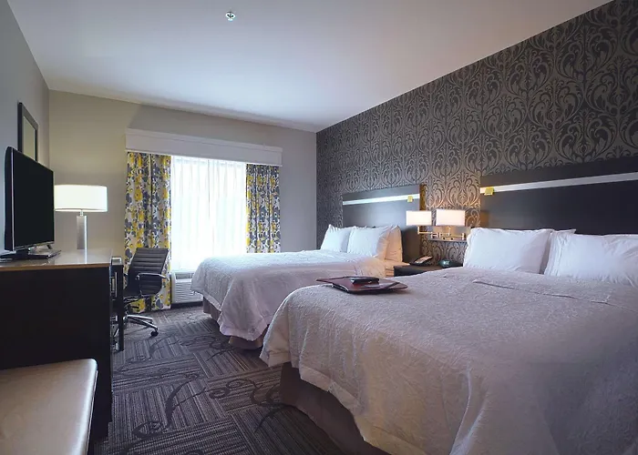 Hampton & Columbus/university Area 3* Columbus