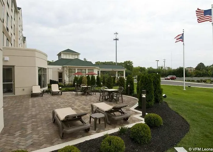 Hampton & Columbus/university Area Hotel 3*